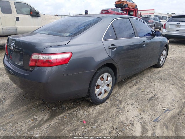 45193224 :رقم المزاد ، 4T1BE46K77U611068 vin ، 2007 Toyota Camry Le مزاد بيع