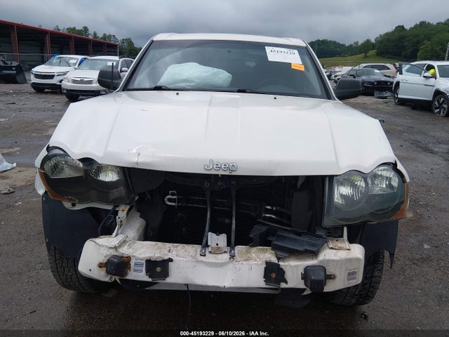 45193229 :رقم المزاد ، 1J8GR48K08C238984 vin ، 2008 Jeep Grand Cherokee Laredo مزاد بيع