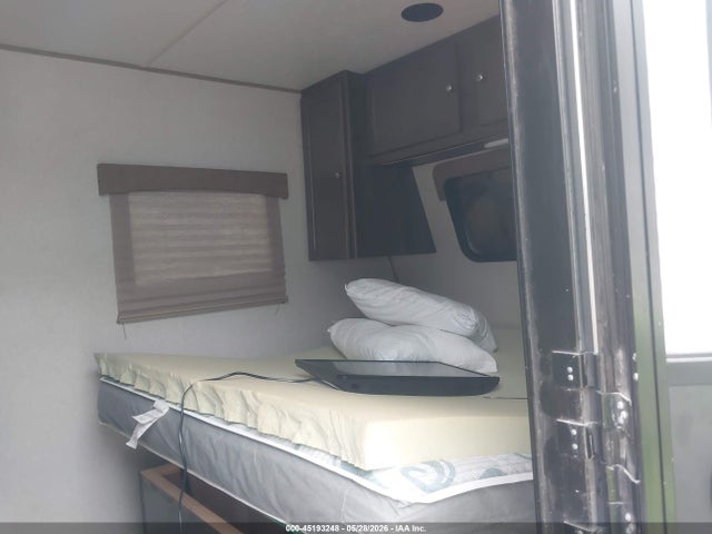 Coachmen Other 2019 5ZT2CWFC1KJ122141 Image 8