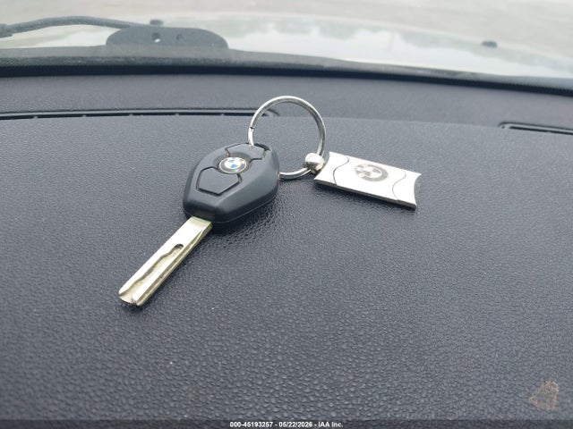 45193257 :رقم المزاد ، 4USBT33534LS52462 vin ، 2004 Bmw Z4 2.5i مزاد بيع
