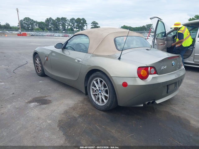 45193257 :رقم المزاد ، 4USBT33534LS52462 vin ، 2004 Bmw Z4 2.5i مزاد بيع