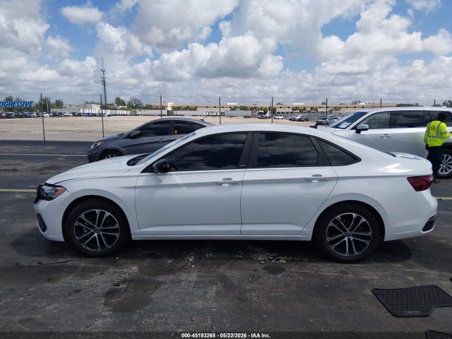 Aukcja sprzedaży 2024 Volkswagen Jetta 1.5t Sport, vin: 3VWBM7BU0RM086519, numer aukcji: 45193268