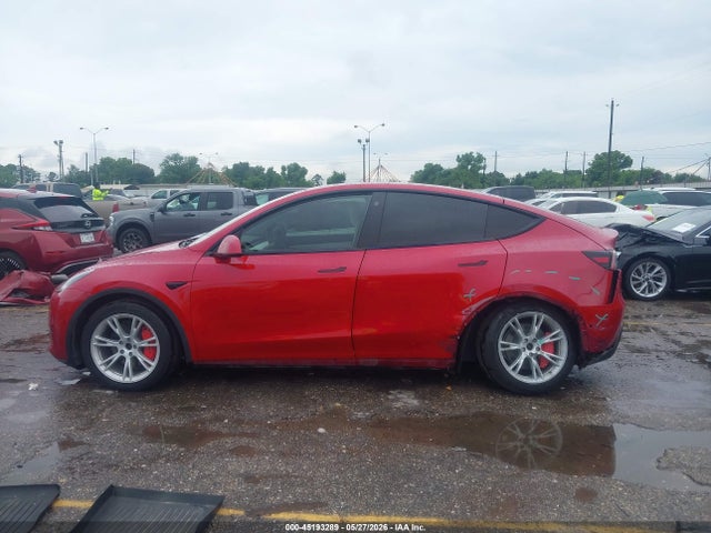45193289 :رقم المزاد ، 5YJYGAEE6MF201417 vin ، 2021 Tesla Model Y Long Range Dual Motor All-wheel Drive مزاد بيع