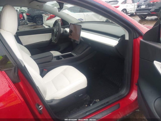45193289 :رقم المزاد ، 5YJYGAEE6MF201417 vin ، 2021 Tesla Model Y Long Range Dual Motor All-wheel Drive مزاد بيع