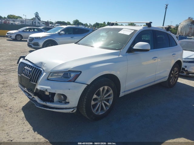 Продаж на аукціоні авто 2015 Audi Q5 2.0t Premium, vin: WA1LFAFP5FA110478, номер лоту: 45193299