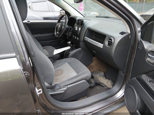 45193310 :رقم المزاد ، 1C4NJDBB5GD797146 vin ، 2016 Jeep Compass Sport مزاد بيع