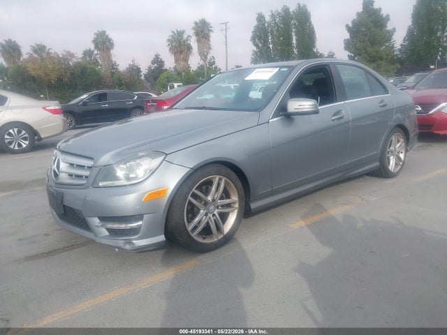 Aukcja sprzedaży 2013 Mercedes-benz C 250 Sport, vin: WDDGF4HB8DR263225, numer aukcji: 45193341