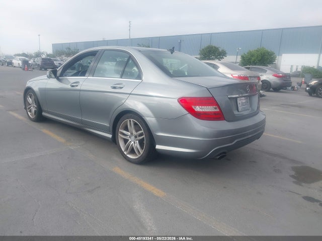 Aukcja sprzedaży 2013 Mercedes-benz C 250 Sport, vin: WDDGF4HB8DR263225, numer aukcji: 45193341