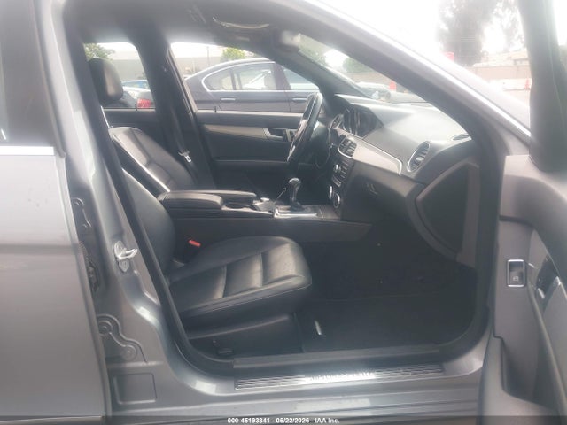 Aukcja sprzedaży 2013 Mercedes-benz C 250 Sport, vin: WDDGF4HB8DR263225, numer aukcji: 45193341