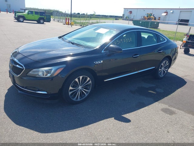 1G4ZP5SS5HU209054 Buick Lacrosse Essence