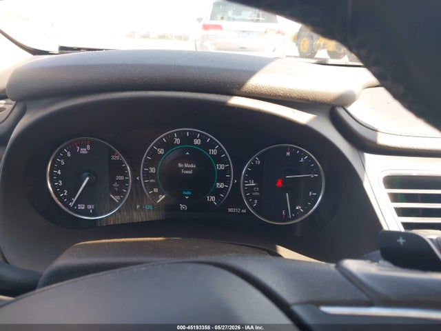 45193358 :رقم المزاد ، 1G4ZP5SS5HU209054 vin ، 2017 Buick Lacrosse Essence مزاد بيع