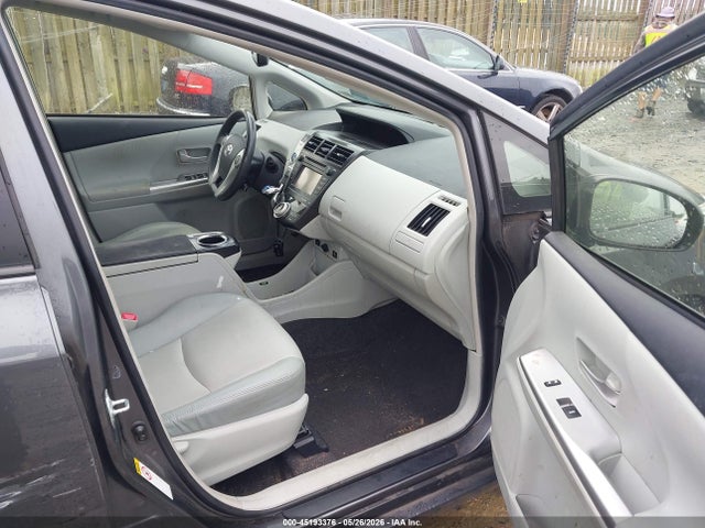 Продажа на аукционе авто 2012 Toyota Prius V Five, vin: JTDZN3EU7C3111735, номер лота: 45193376