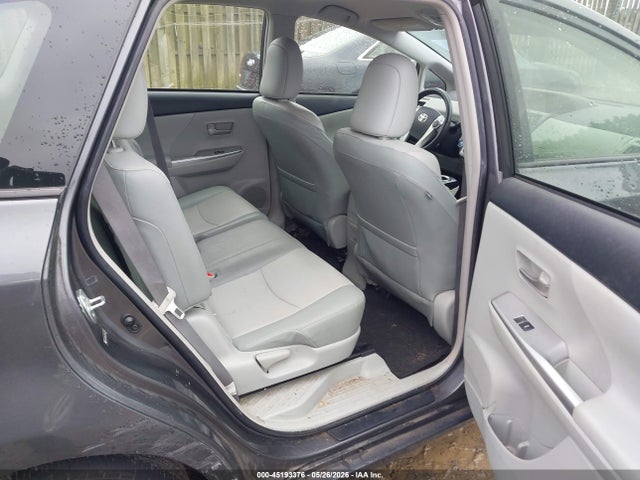 Продажа на аукционе авто 2012 Toyota Prius V Five, vin: JTDZN3EU7C3111735, номер лота: 45193376