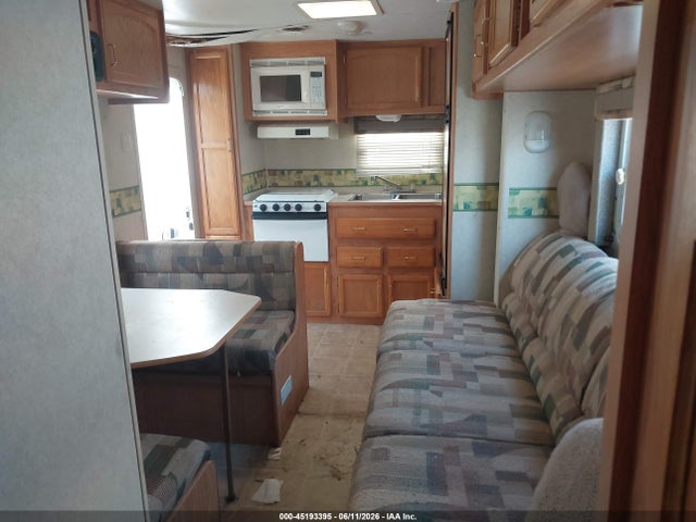 2003 Jayco Qwest Tsl Series M-2 მანქანა იყიდება აუქციონზე, vin: 1UJBJ02M4316D0071, აუქციონის ნომერი: 45193395