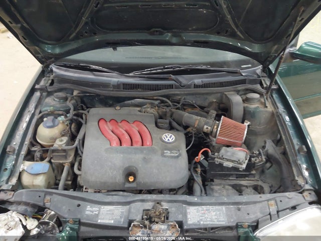 Продажа на аукционе авто 2000 Volkswagen Golf Gl, vin: WVWBA21J8YW647425, номер лота: 45193415