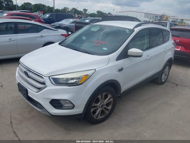 Продаж на аукціоні авто 2018 Ford Escape Se, vin: 1FMCU0GD9JUA75621, номер лоту: 45193444