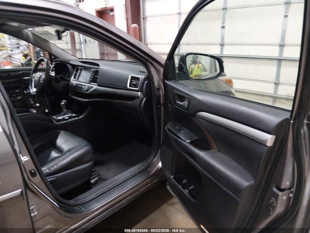 Aukcja sprzedaży 2015 Toyota Highlander Xle V6, vin: 5TDJKRFH9FS213745, numer aukcji: 45193445