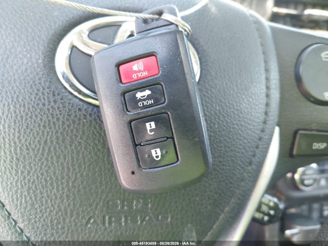 2014 Toyota Corolla Le Premium მანქანა იყიდება აუქციონზე, vin: 5YFBURHE4EP073905, აუქციონის ნომერი: 45193459