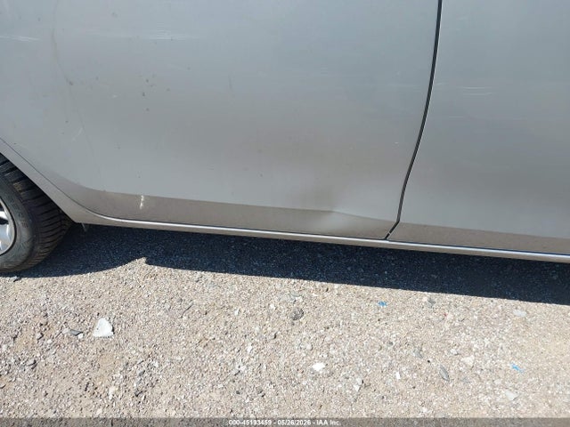 2014 Toyota Corolla Le Premium მანქანა იყიდება აუქციონზე, vin: 5YFBURHE4EP073905, აუქციონის ნომერი: 45193459