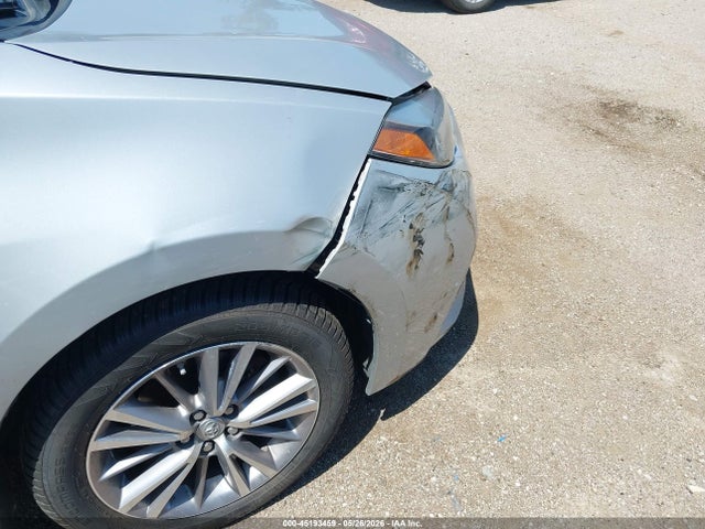 2014 Toyota Corolla Le Premium მანქანა იყიდება აუქციონზე, vin: 5YFBURHE4EP073905, აუქციონის ნომერი: 45193459