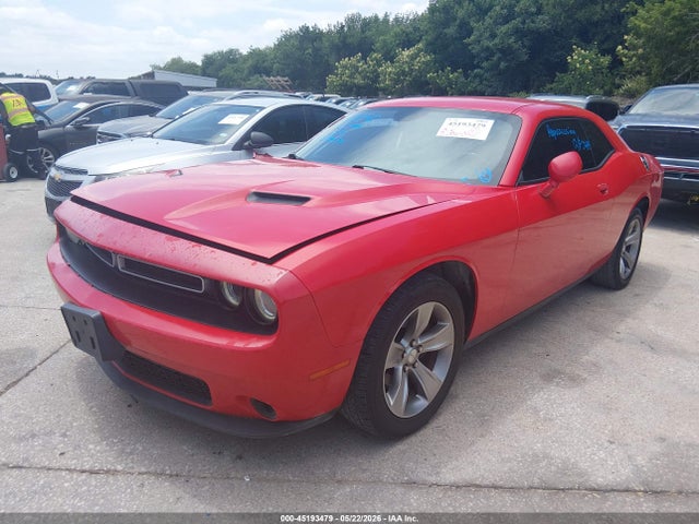 45193479 :رقم المزاد ، 2C3CDZAG9FH822032 vin ، 2015 Dodge Challenger Sxt مزاد بيع