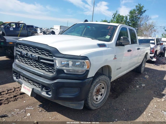 45193484 :رقم المزاد ، 3C6UR4HL6KG712905 vin ، 2019 Ram 2500 Tradesman  4x2 8' Box مزاد بيع