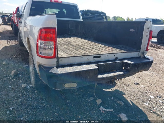 45193484 :رقم المزاد ، 3C6UR4HL6KG712905 vin ، 2019 Ram 2500 Tradesman  4x2 8' Box مزاد بيع