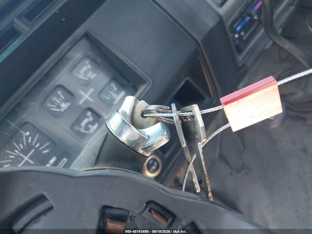 Продажа на аукционе авто 1983 Ford F150, vin: 2FTEF14F4DCA33848, номер лота: 45193490