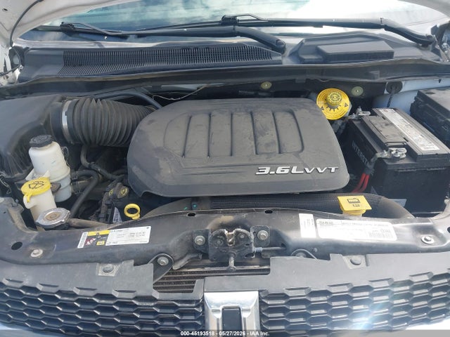 2C4RDGBG9JR296903 Dodge Grand Caravan Se