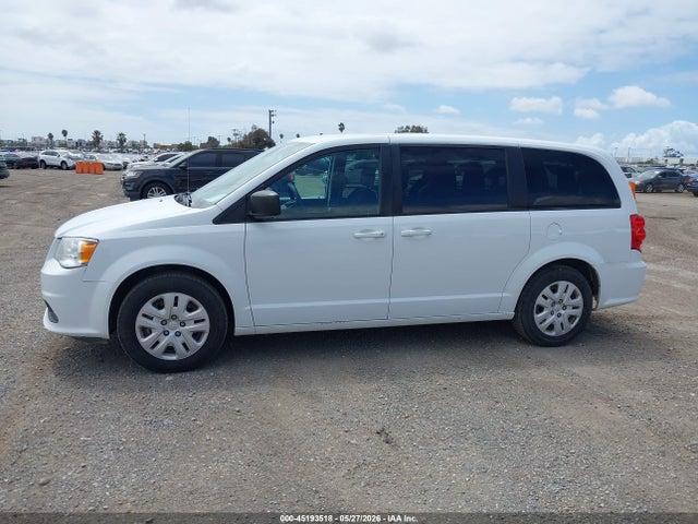 2C4RDGBG9JR296903 Dodge Grand Caravan Se