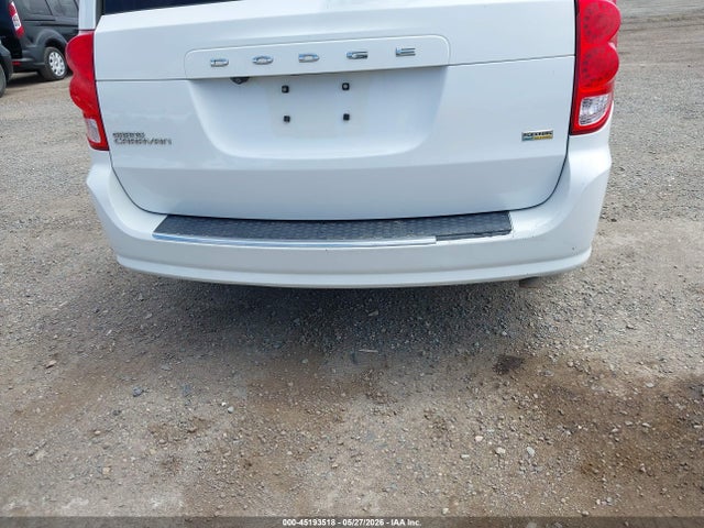 2C4RDGBG9JR296903 Dodge Grand Caravan Se