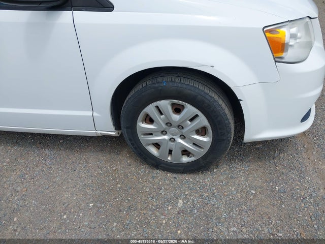 2C4RDGBG9JR296903 Dodge Grand Caravan Se