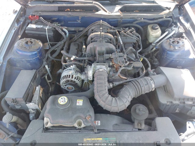 Продажа на аукционе авто 2007 Ford Mustang V6 Deluxe/v6 Premium, vin: 1ZVFT80N075243572, номер лота: 45193542