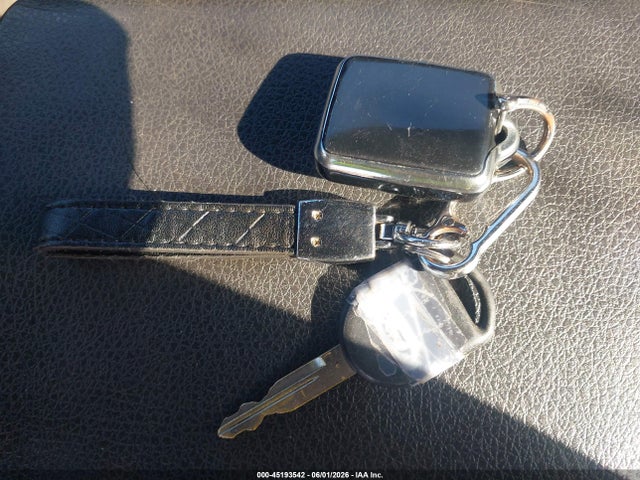 Продажа на аукционе авто 2007 Ford Mustang V6 Deluxe/v6 Premium, vin: 1ZVFT80N075243572, номер лота: 45193542