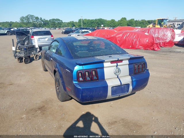Продажа на аукционе авто 2007 Ford Mustang V6 Deluxe/v6 Premium, vin: 1ZVFT80N075243572, номер лота: 45193542