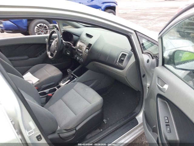 Aukcja sprzedaży 2017 Kia Forte Lx, vin: 3KPFK4A73HE015702, numer aukcji: 45193548