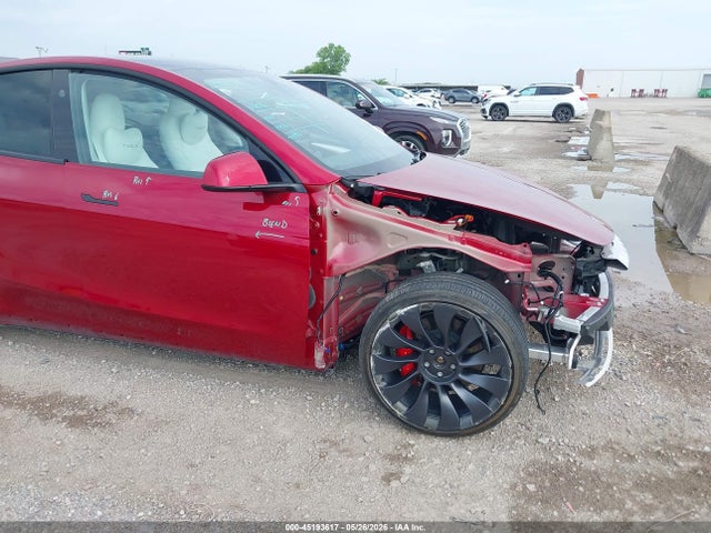 Продаж на аукціоні авто 2024 Tesla Model Y Performance Dual Motor All-wheel Drive, vin: 7SAYGDEF8RA284012, номер лоту: 45193617