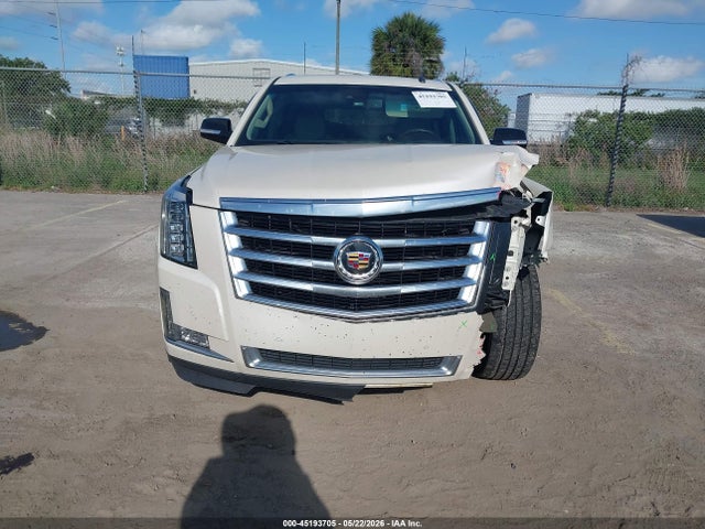 2015 Cadillac Escalade Esv Luxury მანქანა იყიდება აუქციონზე, vin: 1GYS3HKJ2FR146970, აუქციონის ნომერი: 45193705