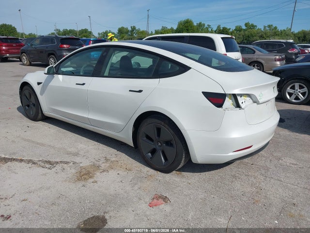 Tesla Model 3 Rear-wheel Drive 2023 5YJ3E1EA9PF568801 Image 3