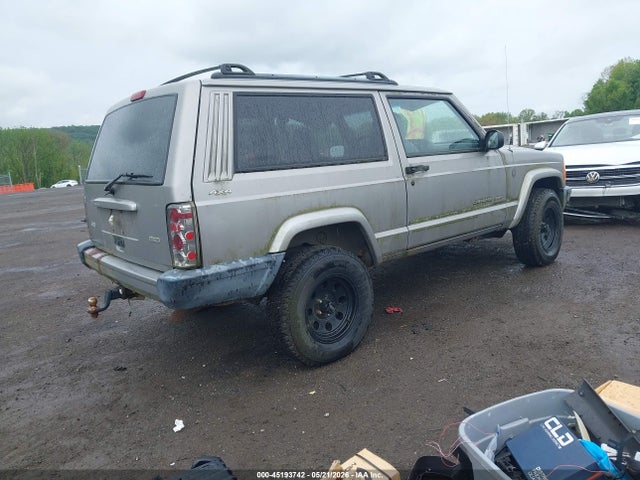 2001 Jeep Cherokee Sport მანქანა იყიდება აუქციონზე, vin: 1J4FF47S01L571814, აუქციონის ნომერი: 45193742