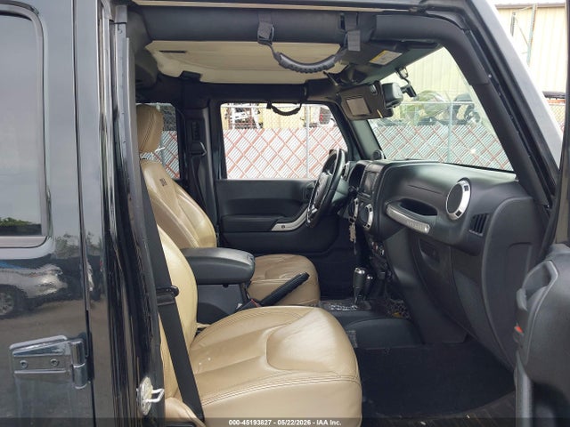 2014 Jeep Wrangler Unlimited Sahara მანქანა იყიდება აუქციონზე, vin: 1C4BJWEGXEL175134, აუქციონის ნომერი: 45193827