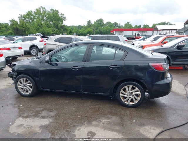 2013 Mazda Mazda3 I Touring მანქანა იყიდება აუქციონზე, vin: JM1BL1V74D1817547, აუქციონის ნომერი: 45193849