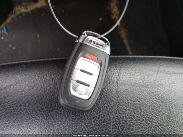 2013 Audi A4 2.0t Premium მანქანა იყიდება აუქციონზე, vin: WAUFFAFL8DA143629, აუქციონის ნომერი: 45193853