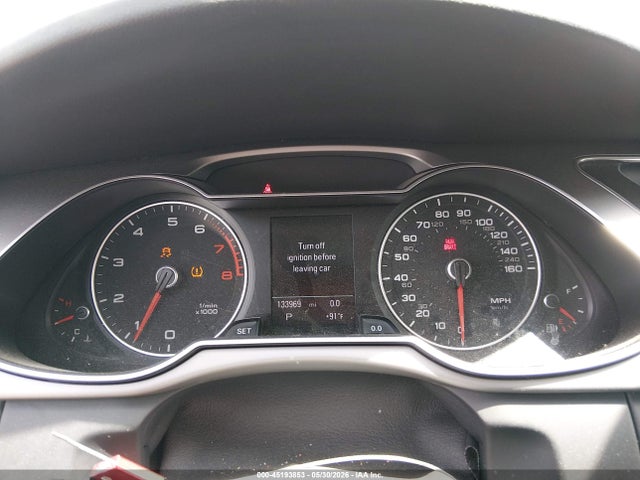 2013 Audi A4 2.0t Premium მანქანა იყიდება აუქციონზე, vin: WAUFFAFL8DA143629, აუქციონის ნომერი: 45193853