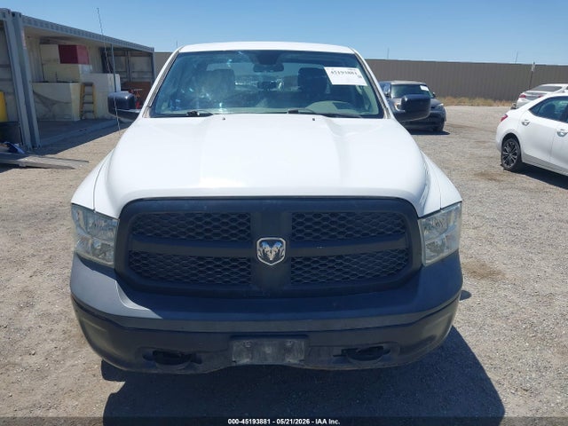 2018 Ram 1500 Tradesman  4x4 5'7 Box მანქანა იყიდება აუქციონზე, vin: 1C6RR7KG2JS297236, აუქციონის ნომერი: 45193881