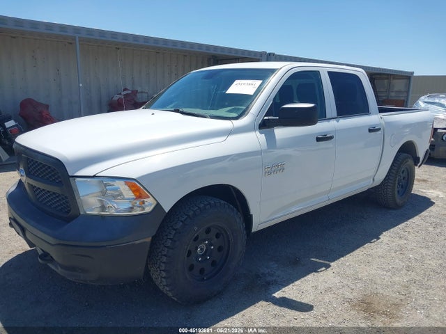 2018 Ram 1500 Tradesman  4x4 5'7 Box მანქანა იყიდება აუქციონზე, vin: 1C6RR7KG2JS297236, აუქციონის ნომერი: 45193881