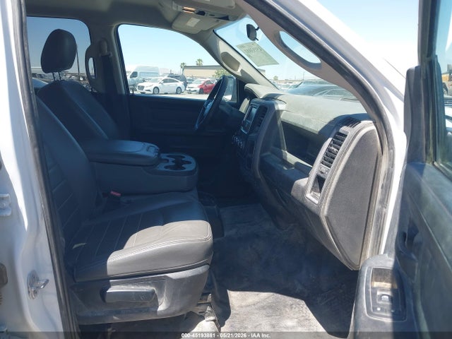 2018 Ram 1500 Tradesman  4x4 5'7 Box მანქანა იყიდება აუქციონზე, vin: 1C6RR7KG2JS297236, აუქციონის ნომერი: 45193881