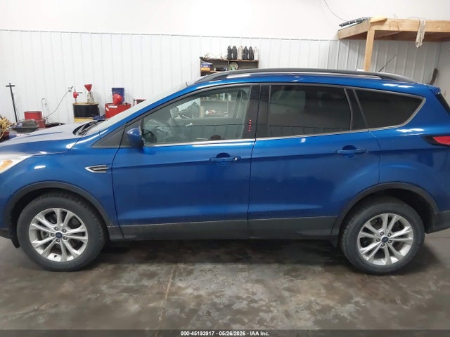 45193917 :رقم المزاد ، 1FMCU9GD7JUD31081 vin ، 2018 Ford Escape Se مزاد بيع