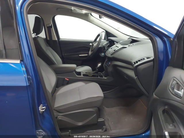 45193917 :رقم المزاد ، 1FMCU9GD7JUD31081 vin ، 2018 Ford Escape Se مزاد بيع