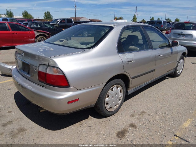 Продаж на аукціоні авто 1997 Honda Accord Lx, vin: 1HGCD553XVA202669, номер лоту: 45193951